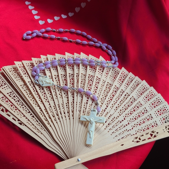 Vintage Jewelry - Catholic Rosery Necklace